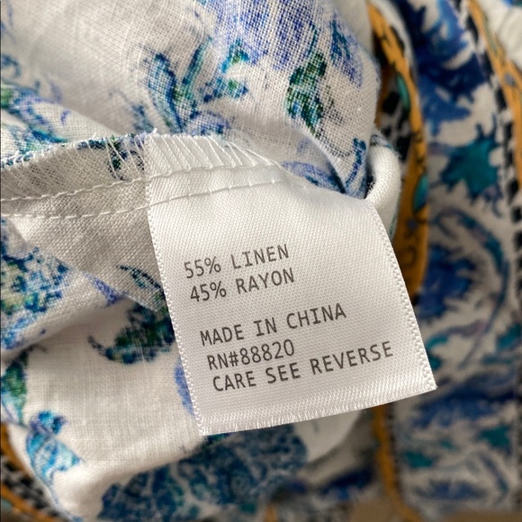 Nicole Miller Artelier | Blue Floral Puff Sleeve Tie-Front Top - Size Small - Picture 6 of 8